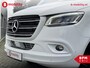 Mercedes-Benz Sprinter 519 CDI Tijhof AluLiner V/A €32 Per Dag!! Luchtvering NIEUW! MJ.2025 Autotransporter/ Oprijwagen | Lier | 3-Zitplaatsen | AppleCarPlay | DAB | Adaptive Cruise Control | Navigatie | Trekhaak