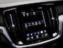 Volvo V60 2.0 B3 R-Design (SCHUIF-/KANTELDAK, HARMAN/KARDON, BLIS, ACHTERUITRIJCAMERA, TREKHAAK ELECTRISCH, STUURWIELVERWARMING)