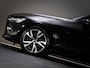 Volvo V60 2.0 B3 R-Design (SCHUIF-/KANTELDAK, HARMAN/KARDON, BLIS, ACHTERUITRIJCAMERA, TREKHAAK ELECTRISCH, STUURWIELVERWARMING)