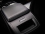 Volvo V60 2.0 B3 R-Design (SCHUIF-/KANTELDAK, HARMAN/KARDON, BLIS, ACHTERUITRIJCAMERA, TREKHAAK ELECTRISCH, STUURWIELVERWARMING)
