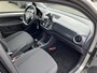 Volkswagen Up! 1.0 Airco / Bluetooth / 17"LM Velgen / Navigatie by app Rijdende Demo, graag bezichtiging op afspraak