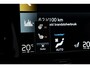 Volvo XC40 T4 Automaat Plug-in hybrid Plus Dark | Trekhaak semi elektrisch inklapbaar | Harman Kardon premium audio | Verwarmbare voorstoelen en stuurwiel | 20 inch Lichtmetalen velgen All-Season | Apple carplay/Android auto | Adaptieve Cruise Control met Pilot Assist |