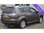 Mitsubishi Outlander 2.4 Instyle 7-Persoons | Trekhaak | Dealeronderhouden | BIJNA Youngtimer | All-Weather banden
