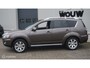 Mitsubishi Outlander 2.4 Instyle 7-Persoons | Trekhaak | Dealeronderhouden | BIJNA Youngtimer | All-Weather banden