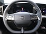 Opel Mokka 1.2 Turbo Edition (Adapt. cruise control | Stoel/Stuur verwarmd | 17" LM velgen | Navi 10" | Camera | Dodehoek detectie | Parkeersensoren V/A | Draadloos Apple Carplay/Android Auto)