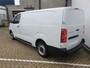 Citroën Jumpy 1.5 BlueHDI 120 S&S L3 Prijs excl. BTW, BPM en kosten rijklaarmaken. Dit voertuig valt onder de ondernemersregeling, waardoor BPM-vrijstelling mogelijk is. | | Achteruitrijcamera | Airco | Apple Carplay/Android Auto|telefoonintegratie premium