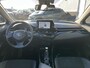 Toyota C-HR 2.0 Hybrid Dynamic CVT-Automaat Incl: Apple Carplay / Android Auto, climate control, Adaptieve Cruise control, Metallic lak, LM velgen, Parkeersensoren + Parkeerhulpcamera