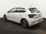 Volkswagen Polo 1.0 TSI Life Edition 95 PK | Navigatie | Apple Carplay | Climate control | Getinte ruiten | Camera | Parkeersensoren achter | Lichtmetalen velgen |
