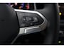 Volkswagen Polo 1.0 TSI R-Line 95PK / 70kW Keyless Entry & Start, adaptive cruise control met Stop&Go en stuurhulp, Apple Carplay & Android Auto, parkeersensoren voor + achter, LED koplampen, file assistent, extra getint glas achter, volledig digitaal instrumentenpaneel (Digital Cockpit), 2-zone Climatronic, comfort sportstoelen, 16'' LMV 'Coventry'