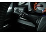 Suzuki Jimny 1.5 Stijl | Climate control | Cruise control | Navigatie | 4 persoons | Lichtmetalen Velgen | Stoelverwarming |