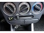 Hyundai Accent 1.3i Active Young - zeer lage km stand - speciale muziekinstallatie - airco - l m velgen