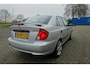Hyundai Accent 1.3i Active Young - zeer lage km stand - speciale muziekinstallatie - airco - l m velgen