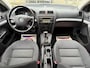 Skoda Octavia 1.6 Ambiente Automaat Airco Cruise PDC Trekhaak