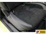 Abarth 500c Cabrio Scorpionissima 42 kWh 155 PK | JBL | Camera | Stoelverwarming PDC, 18" LMV, Navigatie. Sportstoelen