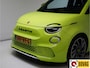 Abarth 500c Cabrio Scorpionissima 42 kWh 155 PK | JBL | Camera | Stoelverwarming PDC, 18" LMV, Navigatie. Sportstoelen