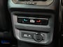 Volkswagen Tiguan 1.5 TSI 150 pk Life Business | Pano ACC Camera LED CarPlay Fabrieksgarantie Winterpack