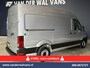 Volkswagen Crafter 2.0 TDI 141pk L3H3 L2H2 Euro6 Airco | Camera | Apple Carplay | Cruisecontrol | Chauffeursstoel Parkeersensoren, Bijrijdersbank, 3000kg trekvermogen,  Android Auto