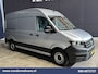 Volkswagen Crafter 2.0 TDI 141pk L3H3 L2H2 Euro6 Airco | Camera | Apple Carplay | Cruisecontrol | Chauffeursstoel Parkeersensoren, Bijrijdersbank, 3000kg trekvermogen,  Android Auto, zilver