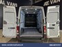 Volkswagen Crafter 2.0 TDI 141pk L3H3 L2H2 Euro6 Airco | Camera | Apple Carplay | Android Auto Parkeersensoren, Bijrijdersbank, 3000kg trekvermogen, zilver