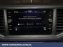 Volkswagen Crafter 2.0 TDI 141pk L3H2 L2H1 Euro6 Airco | 3000kg Trekhaak | Camera | Navigatie | Apple Carplay Android Auto, Cruisecontrol, Parkeersensoren, Dakdragers, Bijrijdersbank