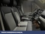 Volkswagen Crafter 2.0 TDI 141pk L3H2 L2H1 Euro6 Airco | 3000kg Trekhaak | Camera | Navigatie | Apple Carplay Android Auto, Cruisecontrol, Parkeersensoren, Dakdragers, Bijrijdersbank