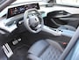 Peugeot e-5008 GT Avantage 73 kWh Navigatie / Panoramdak / Camera voor en achter