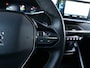 Peugeot e-2008 EV GT 50 kWh 3-fase | SOH 92% | Panoramadak | 360 Camera | Stoelverwarming