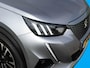 Peugeot e-2008 EV GT 50 kWh 3-fase | SOH 92% | Panoramadak | 360 Camera | Stoelverwarming