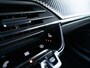 Peugeot e-2008 EV GT 50 kWh 3-fase | SOH 92% | Panoramadak | 360 Camera | Stoelverwarming