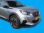 Peugeot e-2008 EV GT 50 kWh 3-fase | SOH 92% | Panoramadak | 360 Camera | Stoelverwarming