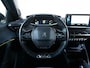 Peugeot e-2008 EV GT 50 kWh 3-fase | SOH 92% | Panoramadak | 360 Camera | Stoelverwarming