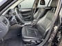 BMW X1 SDrive18i Executive / LEDER INTERIEUR / NAVIGATIE / PARKEERSENSOREN / NEDERLANDSE AUTO / CLIMATE CONTROL / CRUISE CONTROL