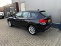 BMW X1 SDrive18i Executive / LEDER INTERIEUR / NAVIGATIE / PARKEERSENSOREN / NEDERLANDSE AUTO / CLIMATE CONTROL / CRUISE CONTROL