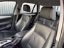 BMW X1 SDrive18i Executive / LEDER INTERIEUR / NAVIGATIE / PARKEERSENSOREN / NEDERLANDSE AUTO / CLIMATE CONTROL / CRUISE CONTROL