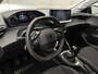 Peugeot 208 Active 75 pk | Navigatie via Apple Carplay/Android Auto | Parkeersensoren Achter | LED Koplampen | DAB Ontvanger | Bluetooth | Lederen Stuurwiel | Airco | Cruise Control | Buitenspiegels Elektrisch Verstel -en Verwarmbaar |