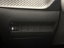 Peugeot 208 Active 75 pk | Navigatie via Apple Carplay/Android Auto | Parkeersensoren Achter | LED Koplampen | DAB Ontvanger | Bluetooth | Lederen Stuurwiel | Airco | Cruise Control | Buitenspiegels Elektrisch Verstel -en Verwarmbaar |