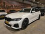 BMW 3-Serie Touring 330e Business Edition Plus - M Sport - Leder - Navigatie - Camera - Cruise - Clima - Elektr Trekhaak