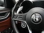 Alfa Romeo Giulia 2.0T Super - RIJKLAARPRIJS - Achteruitrijcamera - Cognac leder - Stoel- en stuurverwarming