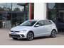 Volkswagen Polo 1.0 TSI Life Edition 95PK / 70kW Achteruitrijcamera, Apple Carplay & Android Auto, verwarmbare voorstoelen, Keyless Entry & Start, adaptive cruise control met Stop&Go en stuurhulp, 2-zonde Climatronic airconditioning, volledig digitaal instrumentenpaneel (Digital Cockpit), LED koplampen, parkeersensoren voor + achter, 16'' LMV 'Torsby