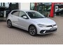 Volkswagen Polo 1.0 TSI Life Edition 95PK / 70kW Achteruitrijcamera, Apple Carplay & Android Auto, verwarmbare voorstoelen, Keyless Entry & Start, adaptive cruise control met Stop&Go en stuurhulp, 2-zonde Climatronic airconditioning, volledig digitaal instrumentenpaneel (Digital Cockpit), LED koplampen, parkeersensoren voor + achter, 16'' LMV 'Torsby
