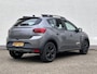 Dacia Sandero Stepway 1.0 TCe 110 Extreme / Demo / Elektrisch glazen schuifdak / Camera / Navigatie / Climate control / Dodehoek detectie / Apple carplay & Android auto / Led / Lichtmetalen velgen / Armsteun / Parkeersensoren voor + achter /