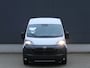 Peugeot Boxer Zwaar 2.2 HDi 140PK L2H2 3,5T I Trekhaak 3000 kg trekgewicht I Pack Techno Plus I Verzwaarde vering I Navigatie