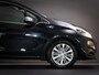 Peugeot 208 1.2 PureTech Blue Lease Executive (APPLE CARPLAY/ANDROID AUTO, NAVIGATIESYSTEEM, CLIMATE CONTROL, CRUISE CONTROL, PDC)