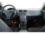 Volvo V50 1.6 D2 Business Edition / Bi-Xenon / Clima / Cruisecontrol / Bluetooth