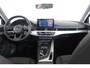 Audi A4 Limousine 40 TFSI Business Edition / LED / Carplay / DAB+ / Cam