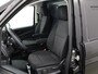 Mercedes-Benz eVito Bestelwagen 112 L2 66 kWh | Navigatie | Achteruitrijcamera | 80 kWh Snelladen | Achterdeuren | Dodehoekassistent |