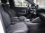 Peugeot 2008 SUV GT Puretech 130pk EAT8 Automaat Rijklaarprijs, Adaptieve cruise control Navigatie Camera DAB+