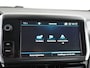 Peugeot 208 1.2 Navi Pdc Apple Carplay Android Auto Ecc Cruise control Dab+ Led Bluetooth Lmv 16" Regen-Lichtsensor Isofix Carkit PureTech Blue Allure Keurig onderhouden!