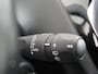 Peugeot 208 1.2 Navi Pdc Apple Carplay Android Auto Ecc Cruise control Dab+ Led Bluetooth Lmv 16" Regen-Lichtsensor Isofix Carkit PureTech Blue Allure Keurig onderhouden!