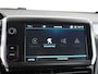 Peugeot 208 1.2 Navi Pdc Apple Carplay Android Auto Ecc Cruise control Dab+ Led Bluetooth Lmv 16" Regen-Lichtsensor Isofix Carkit PureTech Blue Allure Keurig onderhouden!